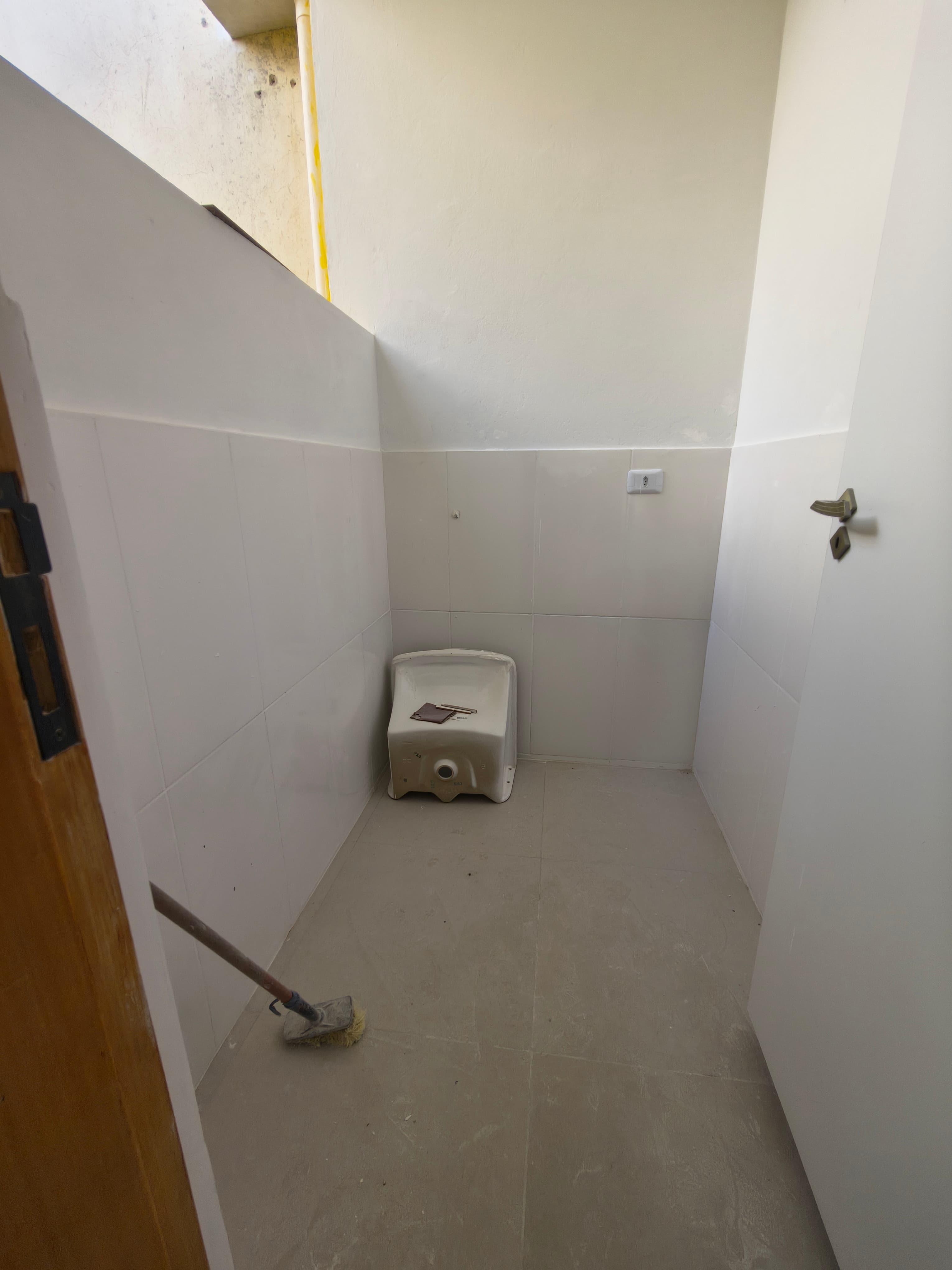 Quitinetes, Zona Leste, perto hipermercado Confiança, Drogasil, McDonald's da Av São Paulo — foto 15